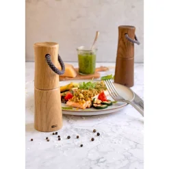 AdhocPfeffer- oder Salzmühle 17 cm Yaso Eiche hell