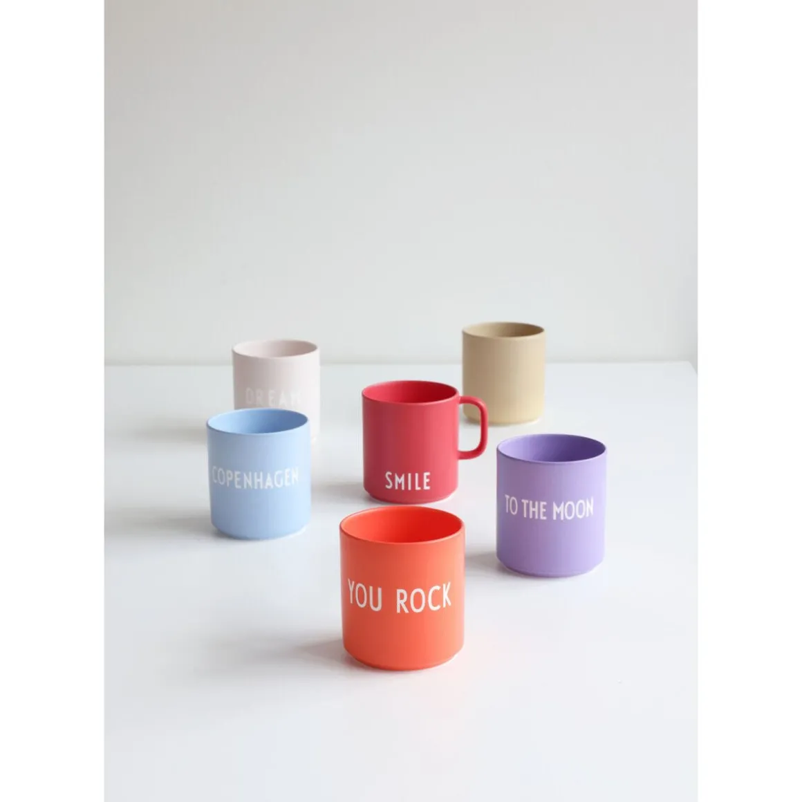 Design LettersHenkelbecher 8 cm Favourite Smile rose