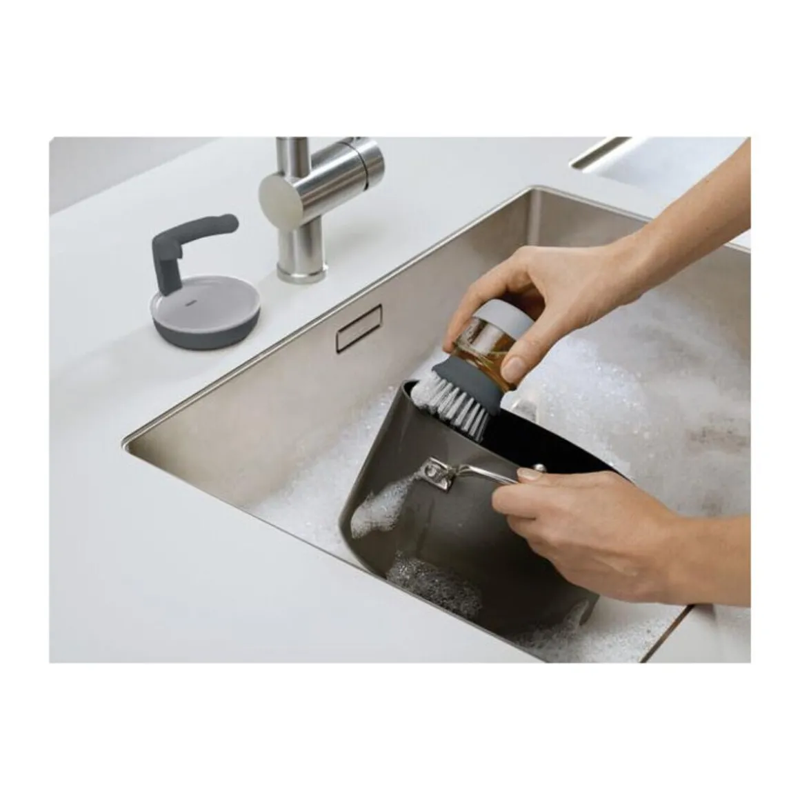 Joseph JosephAbwaschbürste Palm Scrub 13 cm grau