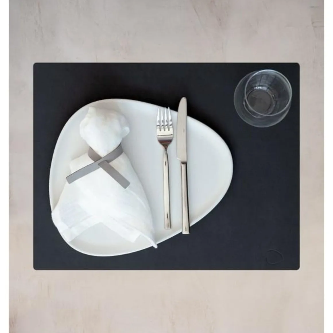 LINDDNATischset L 35x45 cm Square Nupo black