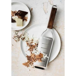 MicroplaneGroße Raspel 32 cm Master Serie Walnuss