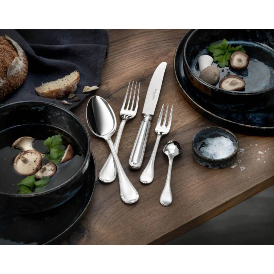 Robbe & BerkingMenügabel Classic Faden 150 g versilbert