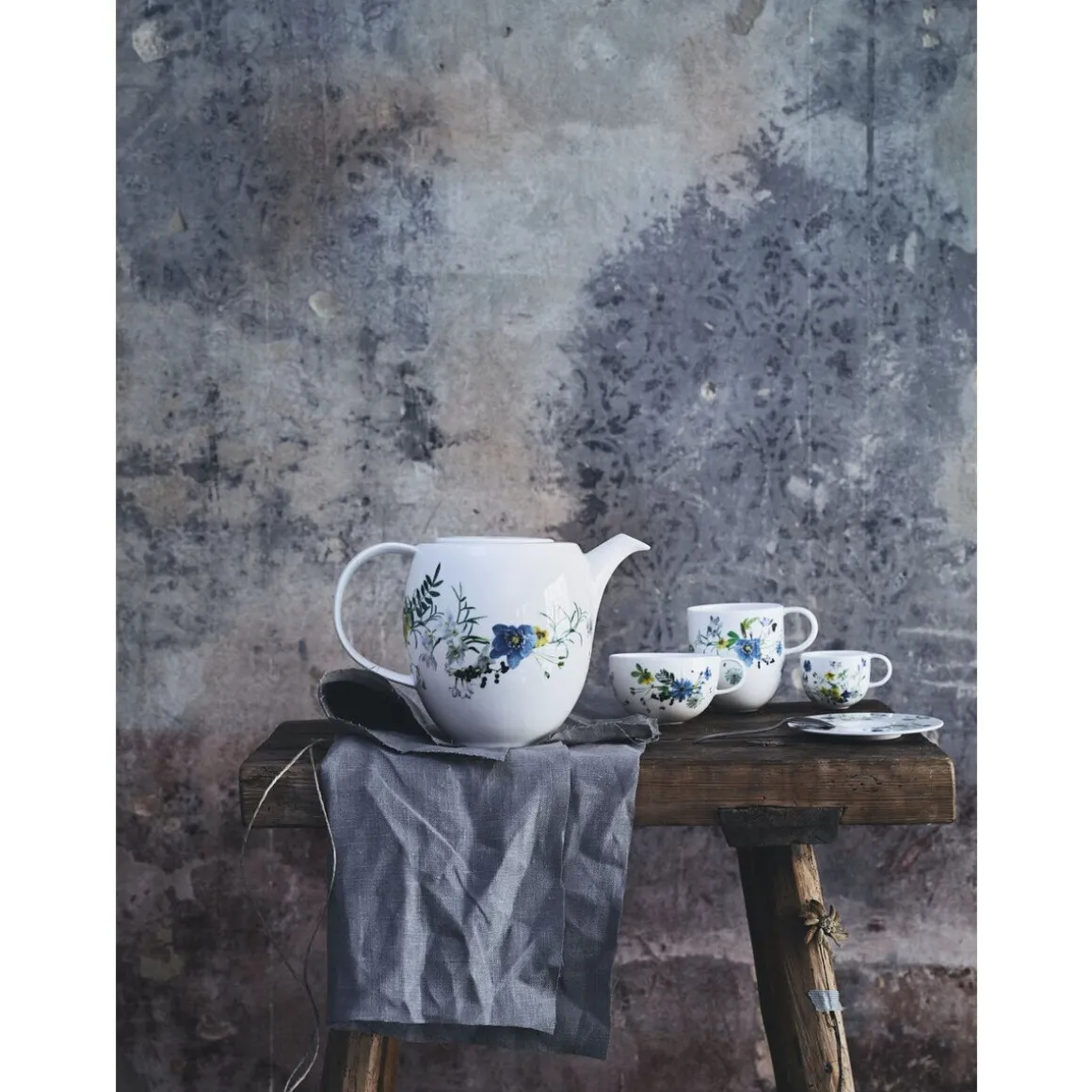 RosenthalTee/Cappuccino-Untertasse 16 cm Brillance Fleurs des Alpes