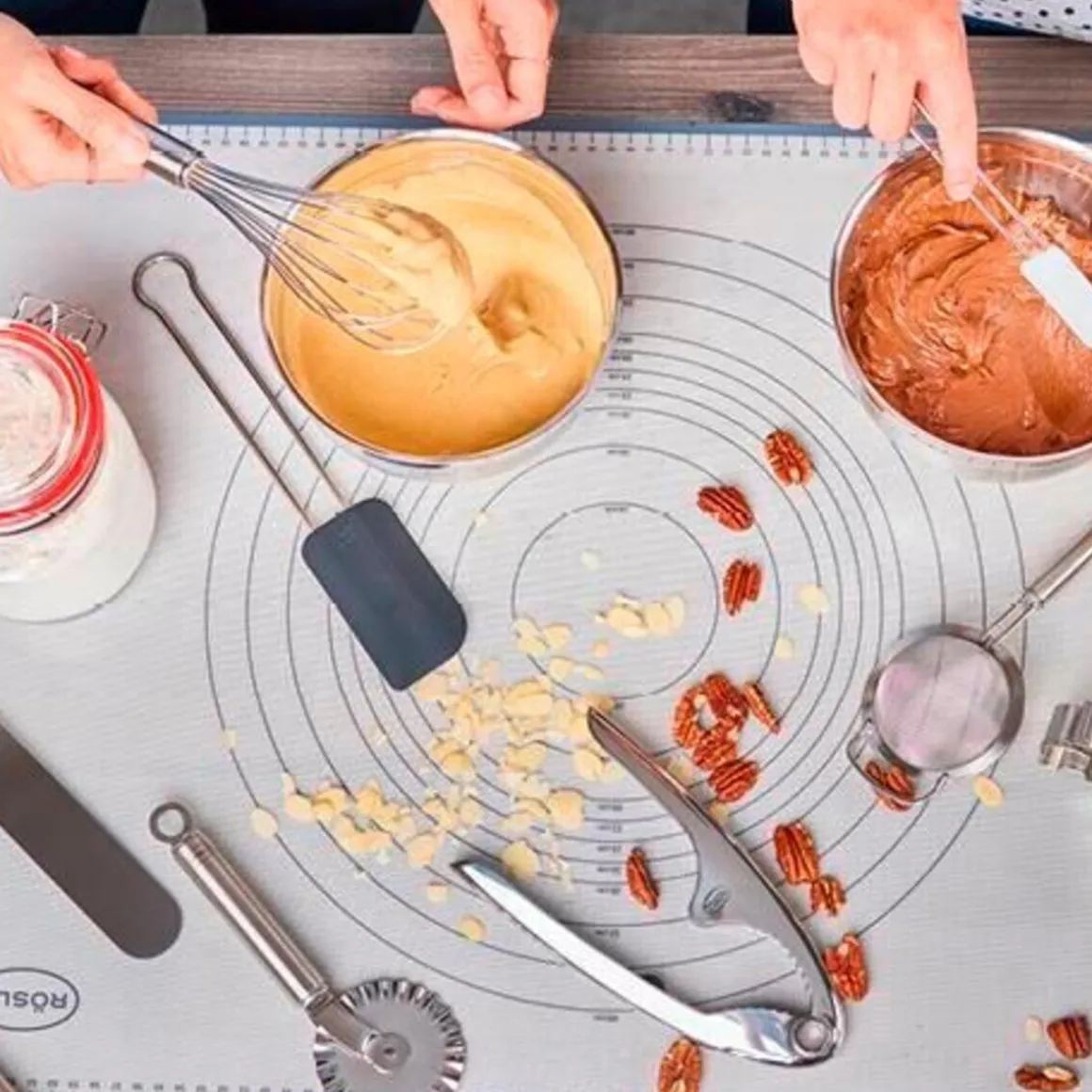 RösleBack-und Arbeitsmatte 68x53 cm mehrfarbig