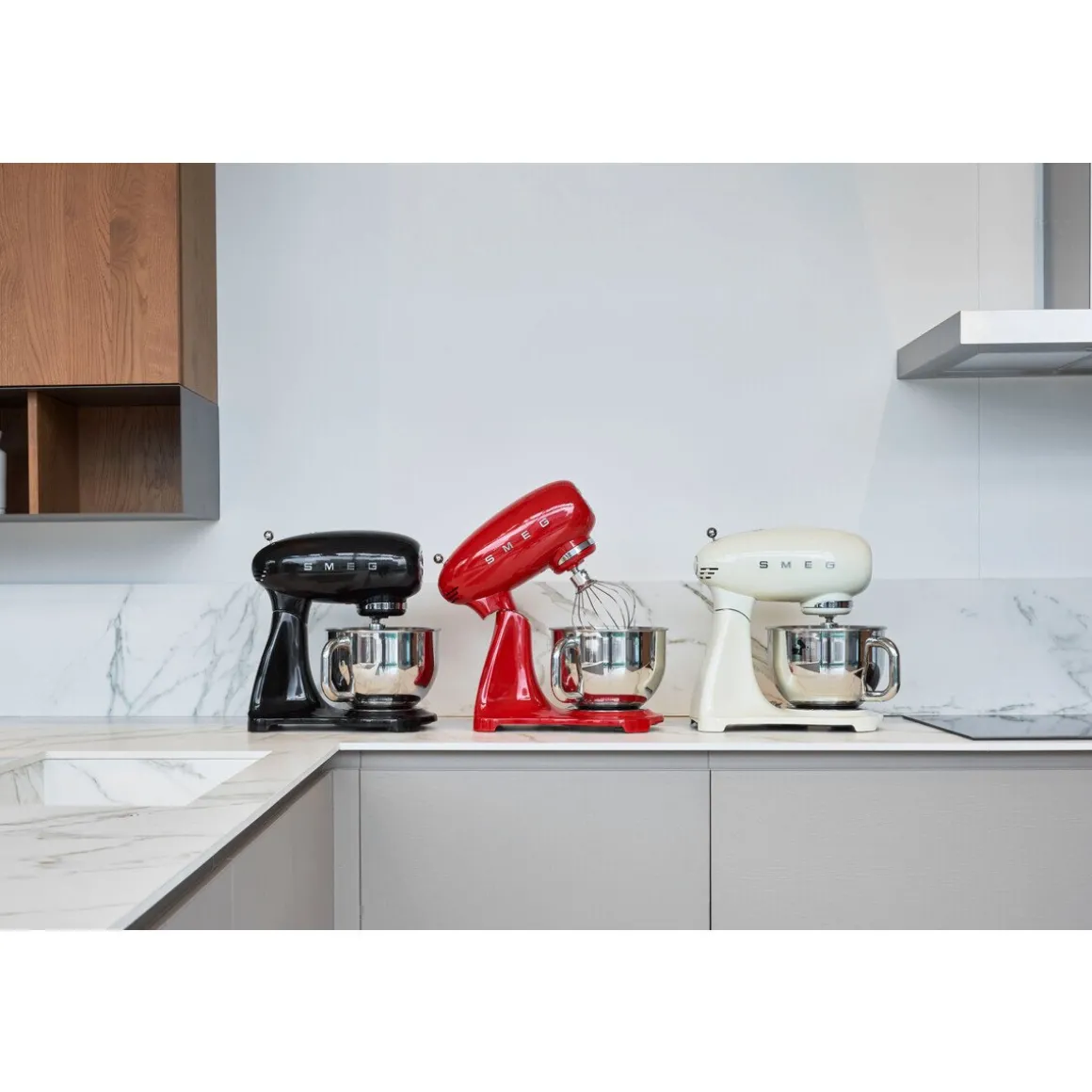 SmegKüchenmaschine SMF03 4,8 l 800 W 50's Style rot