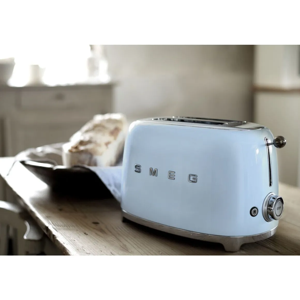 Smeg2-Schlitz-Toaster TSF01 950 W 50's Style pastellblau
