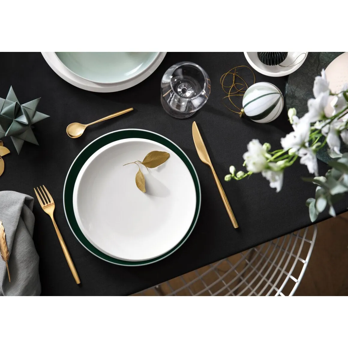 Villeroy & BochFrühstücksteller 24 cm NewMoon