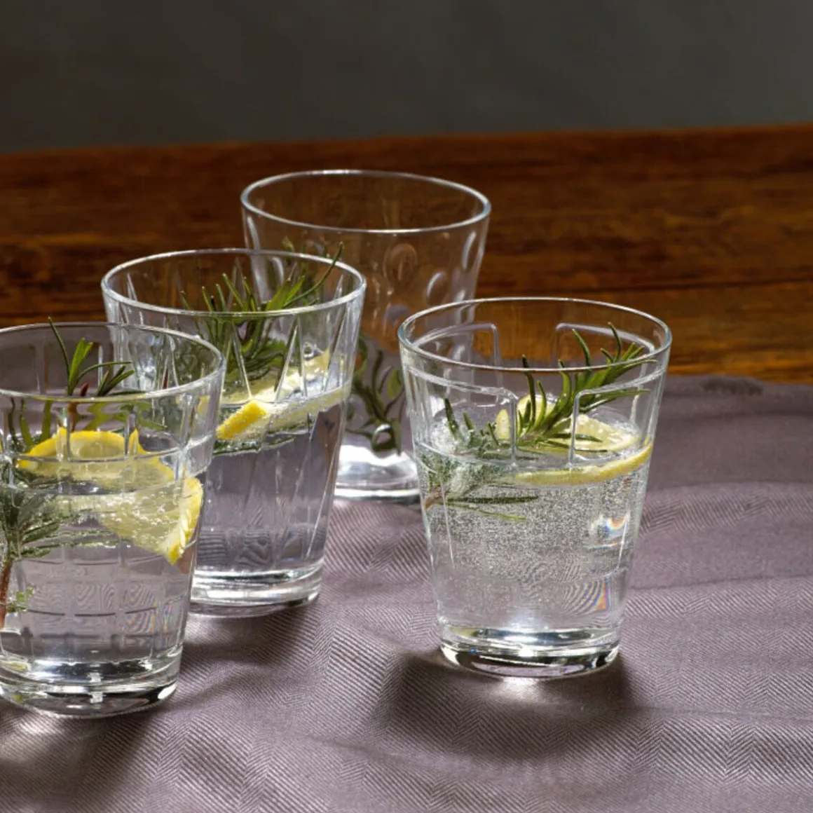 Villeroy & BochWasserglas 4er-Set Dressed Up klar